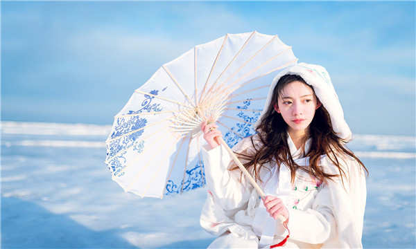 凤泉试管代怀生子多少钱一个？助孕之路的费用分析与方案选择